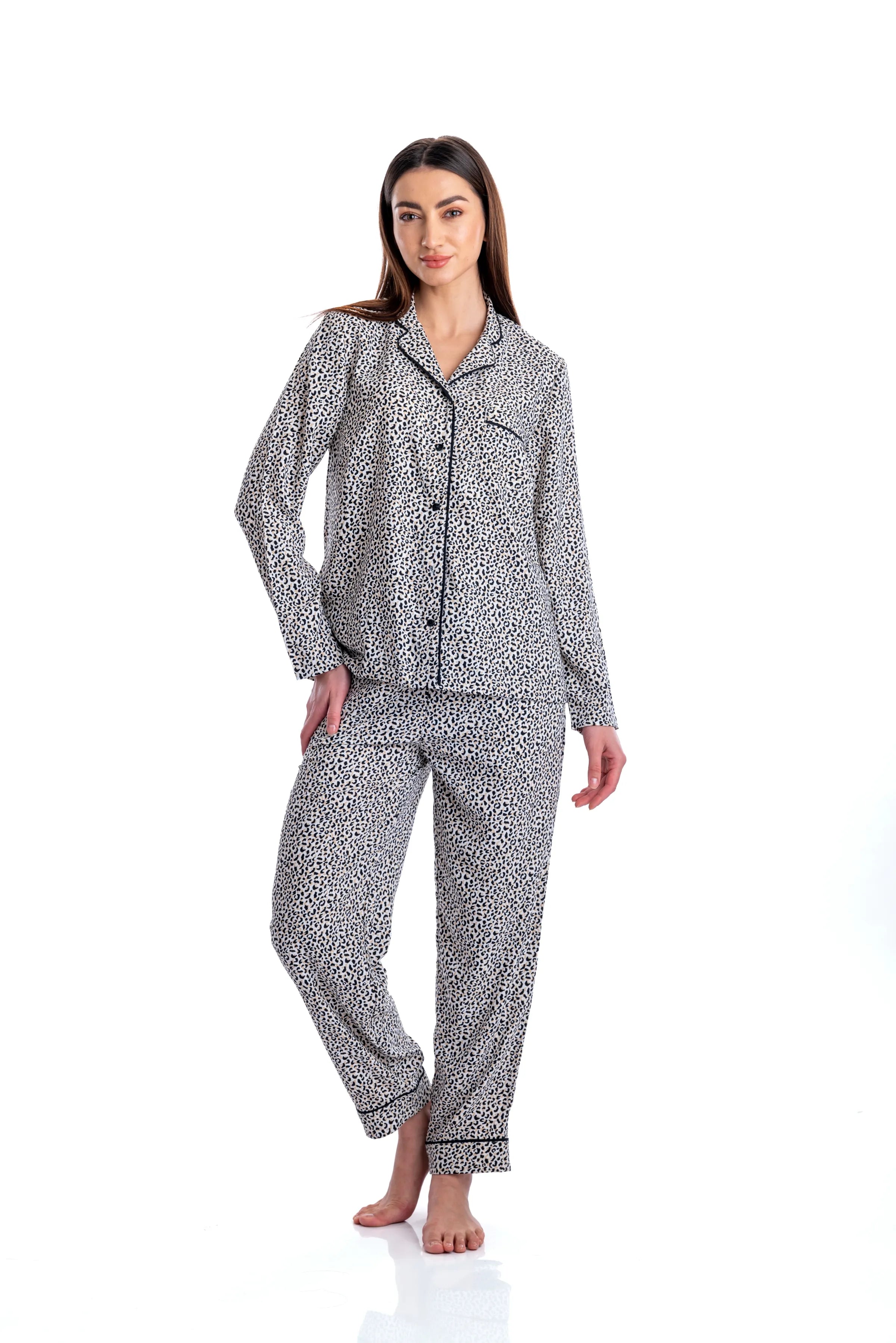 nightwear, payjama, payjamas, payjama set, women payjama set, comfortable nightwears, payjama and shirt, women fashion, comfortable nightsuit